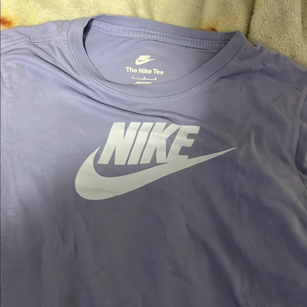 Nike women’s Purple Tee